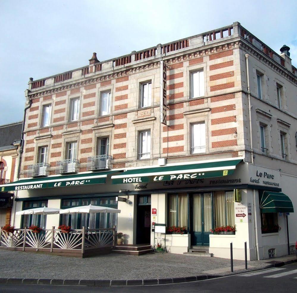 Hotel Restaurant Le Parc Moulins  Dış mekan fotoğraf